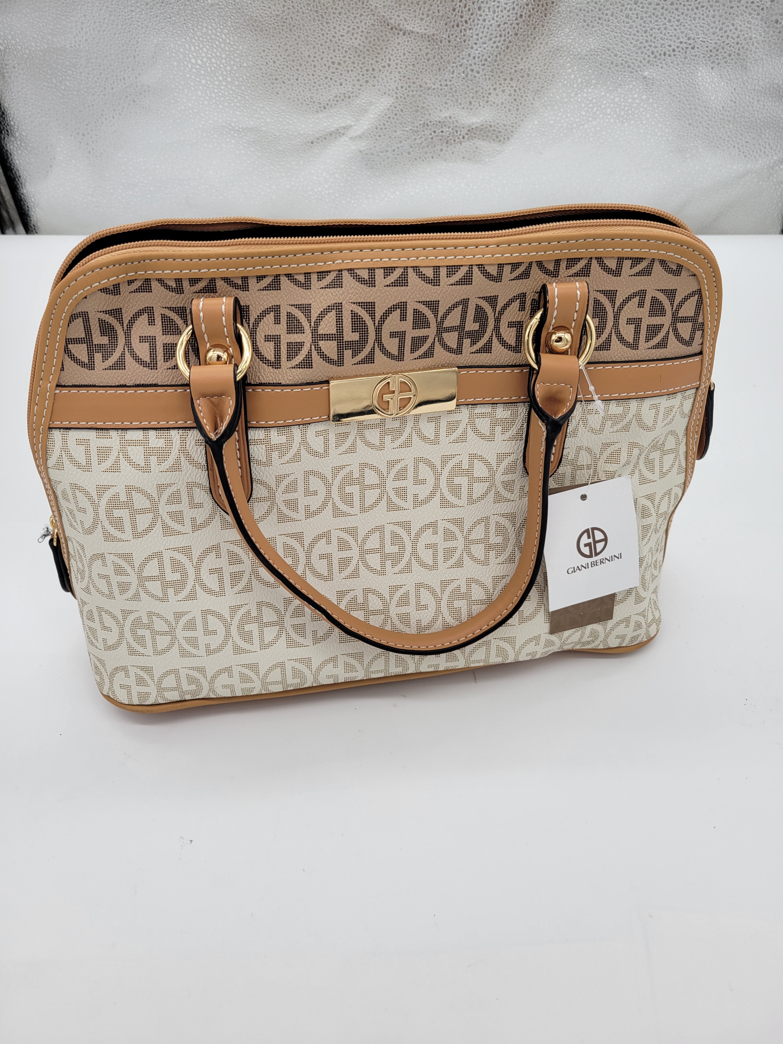 GIANI BERNINI Colorblock Dome Satchel in Ivory and Taupe