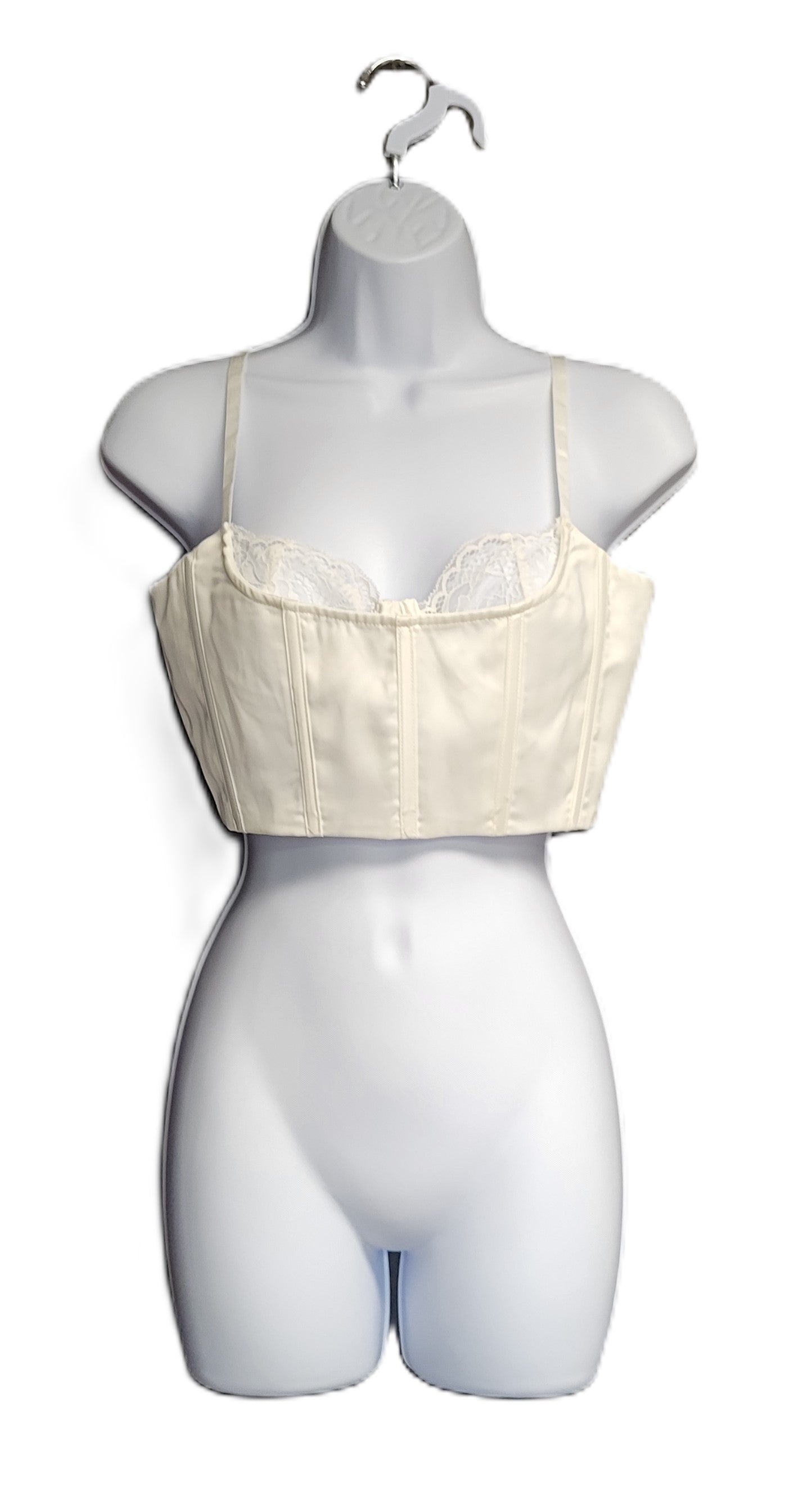 BY.DYLN April Top in White Size Medium